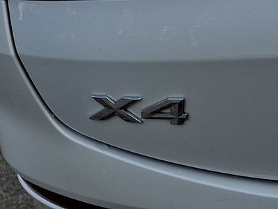 2024 BMW X4 xDrive30i