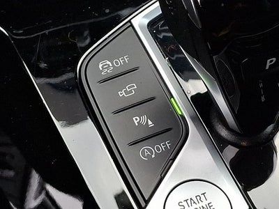 2025 BMW X4 xDrive30i