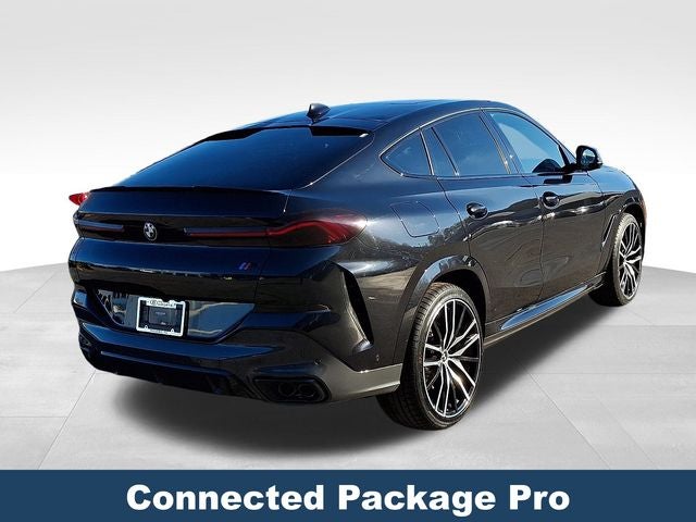 2022 BMW X6 M50i