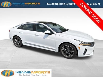 2022 Kia K5 EX