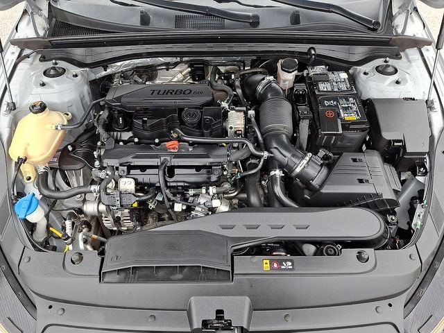 2024 Kia K5 GT-Line