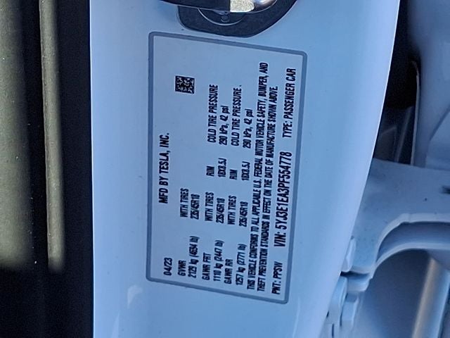 2023 Tesla Model 3 Base