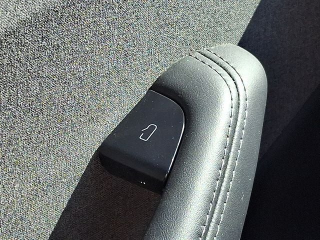 2024 Tesla Model 3 Base