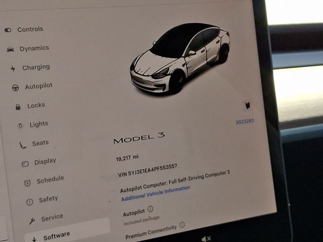 2023 Tesla Model 3 Base