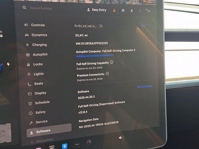 2023 Tesla Model 3 Base