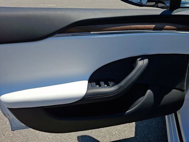 2023 Tesla Model S Standard Range