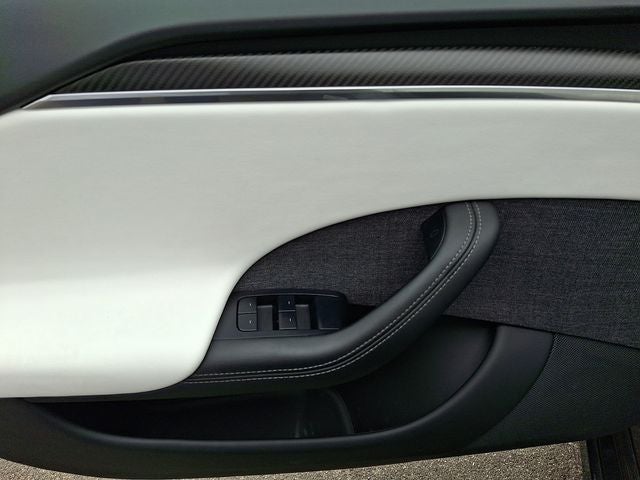 2022 Tesla Model S Plaid