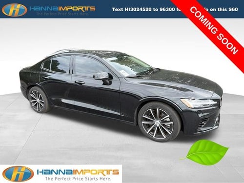 2023 Volvo S60 Recharge Plug-In Hybrid T8 Plus Dark Theme