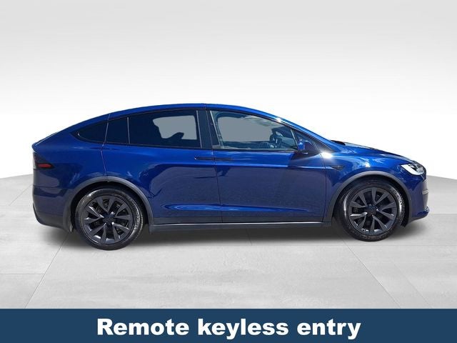2022 Tesla Model X Base