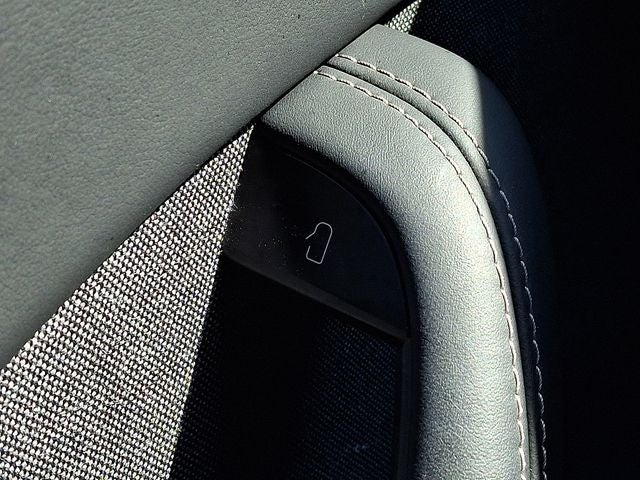 2023 Tesla Model X Standard Range