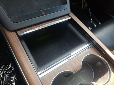 2022 Tesla Model X Base