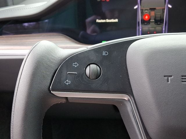 2023 Tesla Model X Base
