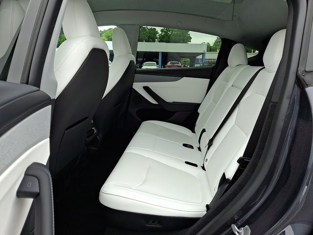 2026 Tesla Model Y Premium