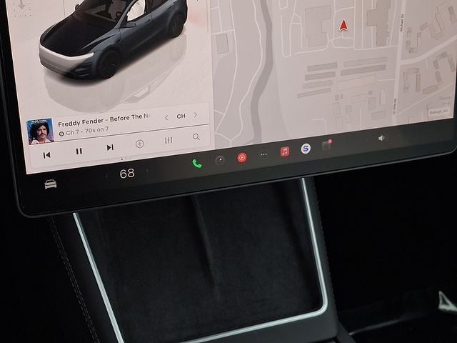 2026 Tesla Model Y Premium