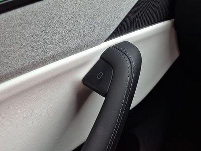 2026 Tesla Model Y Premium