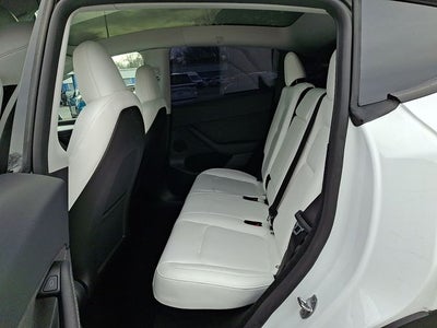 2024 Tesla Model Y Long Range