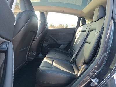 2025 Tesla Model Y Long Range