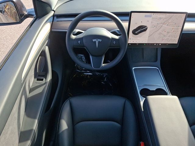 2025 Tesla Model Y Long Range