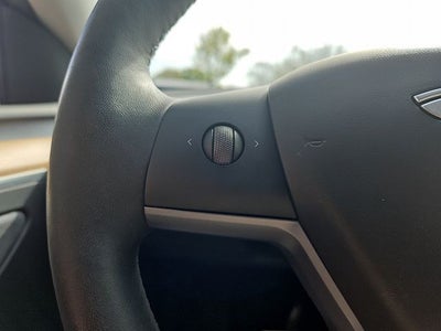 2024 Tesla Model Y Performance