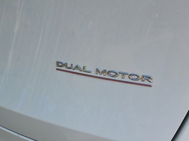 2024 Tesla Model Y Performance