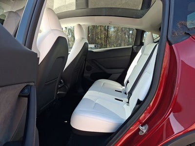 2024 Tesla Model Y Performance