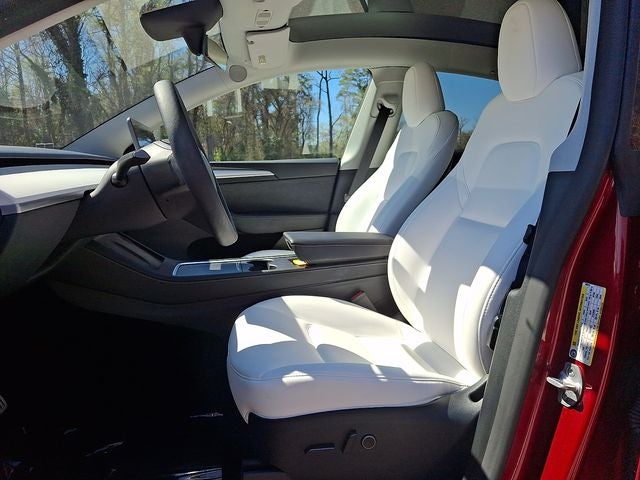 2024 Tesla Model Y Performance