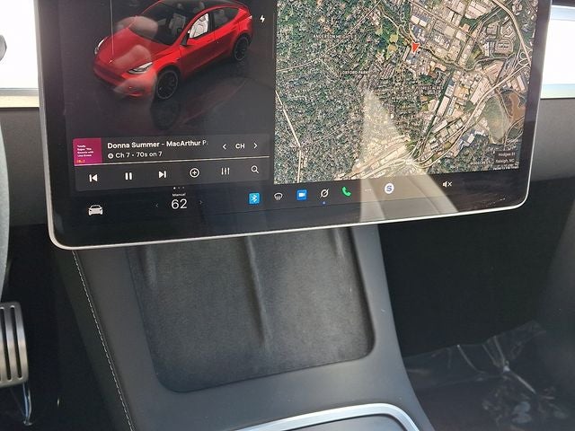 2024 Tesla Model Y Performance
