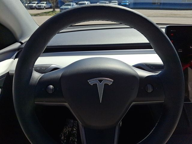 2024 Tesla Model Y Performance