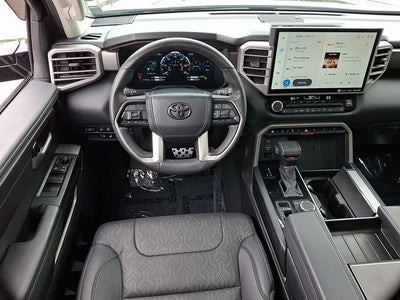 2024 Toyota Sequoia SR5