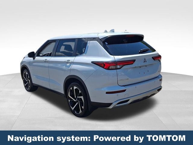 2022 Mitsubishi Outlander SE