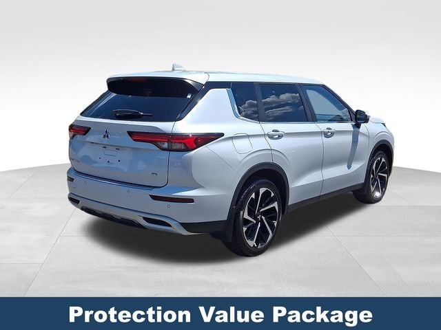 2022 Mitsubishi Outlander SE