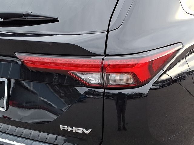 2024 Mitsubishi Outlander PHEV ES