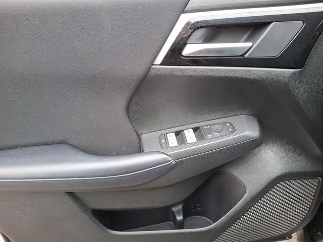 2024 Mitsubishi Outlander PHEV ES