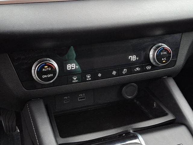 2024 Mitsubishi Outlander PHEV ES