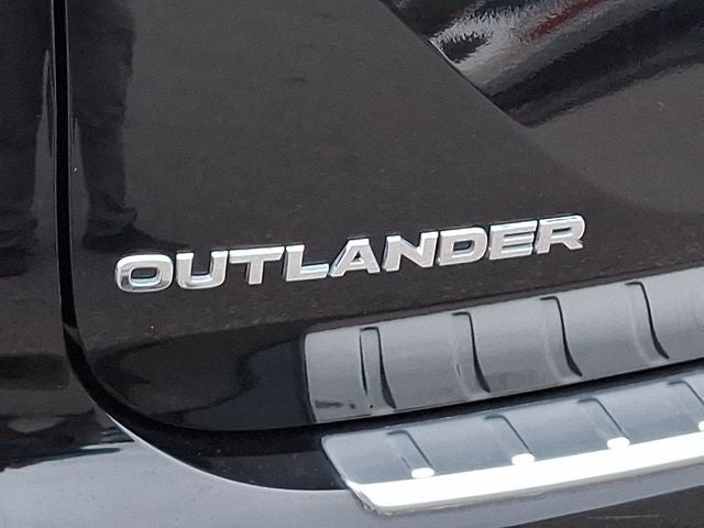 2024 Mitsubishi Outlander PHEV ES