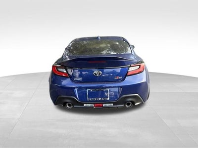 2025 Toyota GR86 Premium