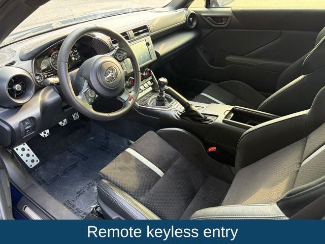 2025 Toyota GR86 Premium