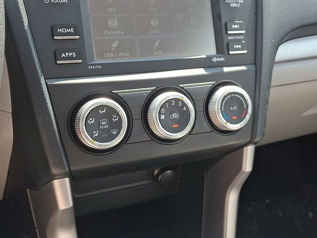 2016 Subaru Forester 2.5i