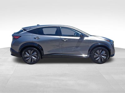 2023 Nissan Ariya VENTURE+