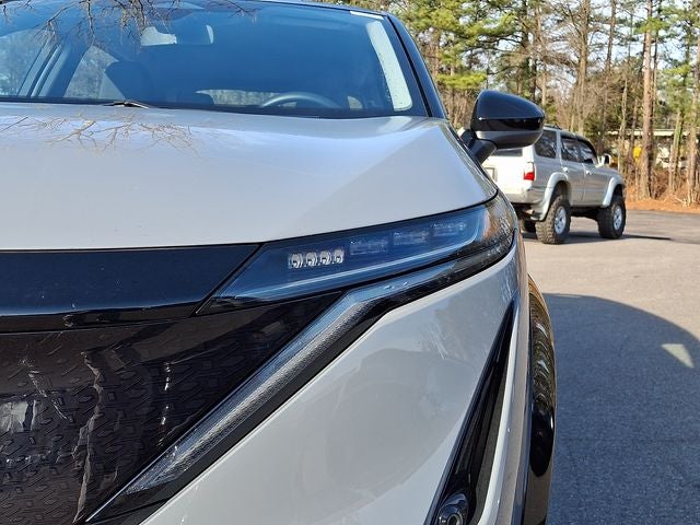 2024 Nissan Ariya VENTURE+