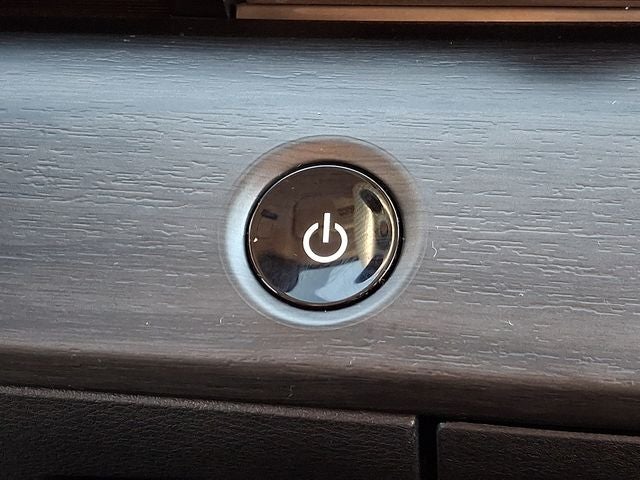 2024 Nissan Ariya VENTURE+