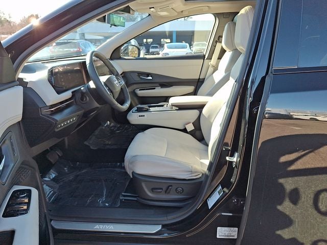 2023 Nissan Ariya EVOLVE+