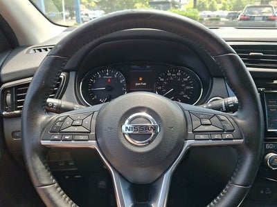 2022 Nissan Rogue Sport SV
