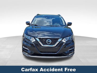 2022 Nissan Rogue Sport SV