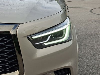2024 INFINITI QX80 Premium Select