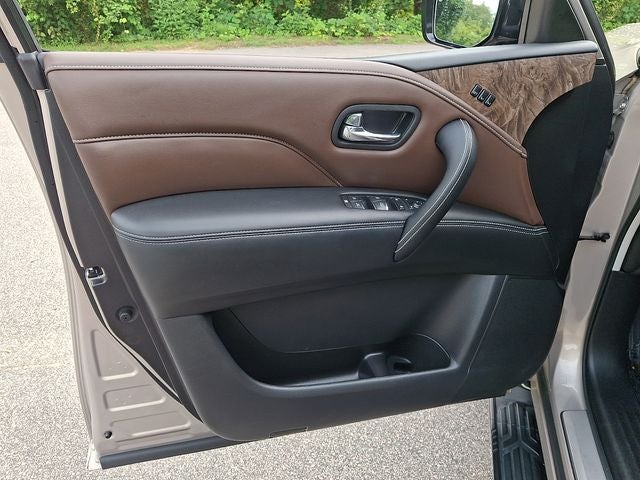 2024 INFINITI QX80 Premium Select
