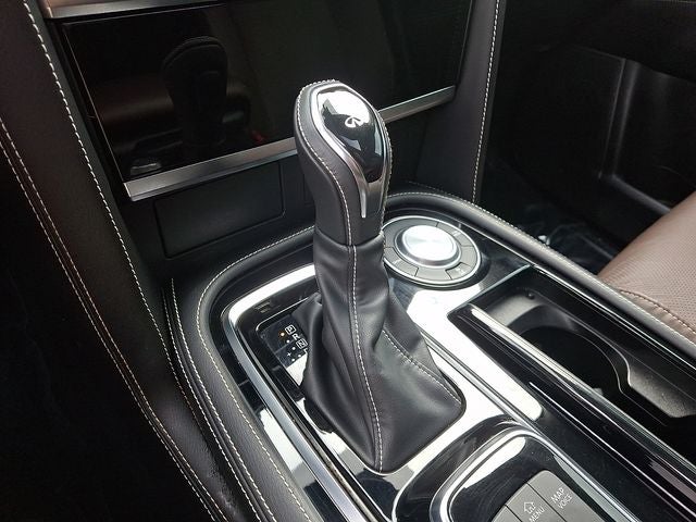 2024 INFINITI QX80 Premium Select