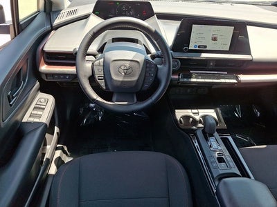 2024 Toyota Prius Prime SE