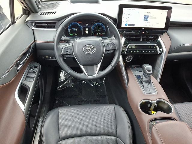 2024 Toyota Venza LE