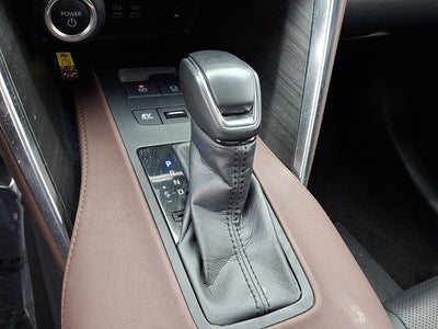 2024 Toyota Venza LE